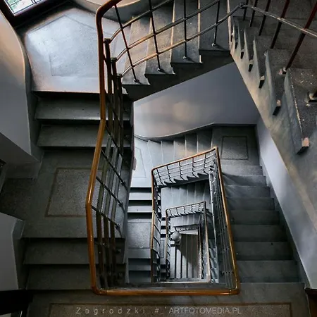 Saint Thomas Corner - By Upstairs Apartahotel Cracovia