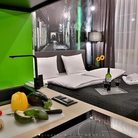 Apartahotel Saint Thomas Corner - By Upstairs Cracovia