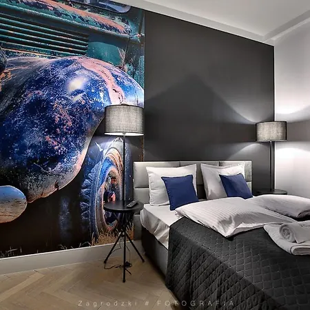 Saint Thomas Corner - By Upstairs Apart Otel Krakow