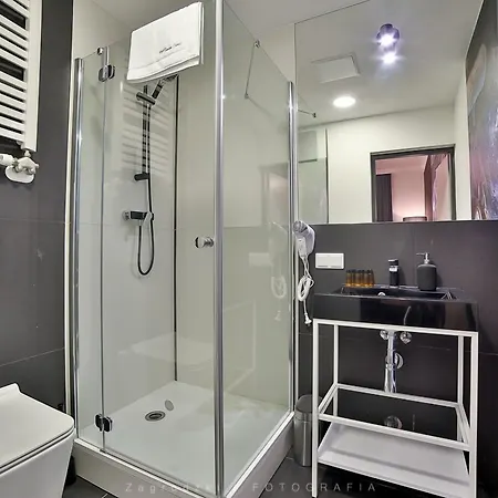 Saint Thomas Corner - By Upstairs 3*