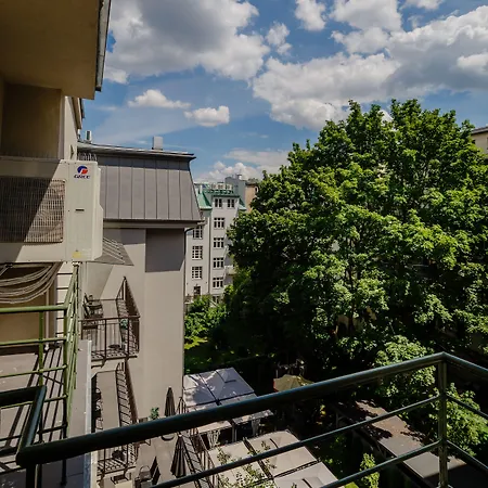 Lejlighedshotel Saint Thomas Corner - By Upstairs Kraków