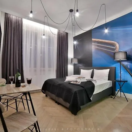 Saint Thomas Corner - By Upstairs 3* Krakau