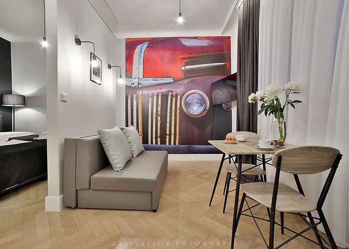 Saint Thomas Corner - By Upstairs Apart Otel Krakow