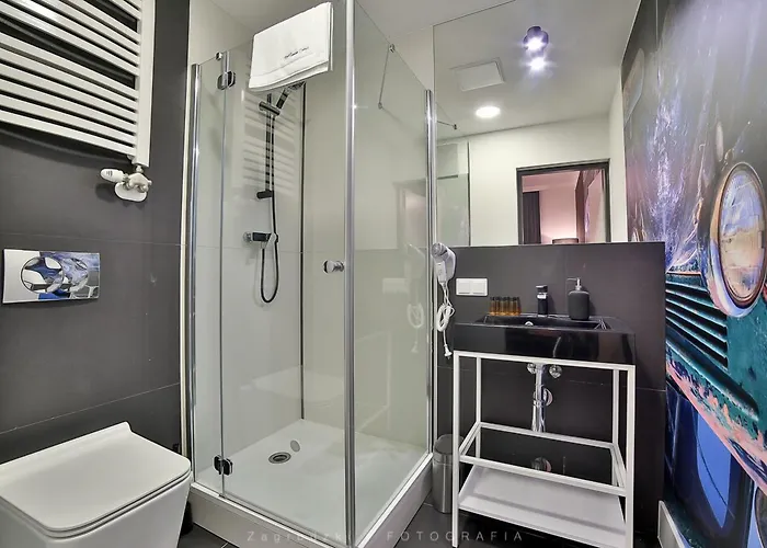 Saint Thomas Corner - By Upstairs 3*