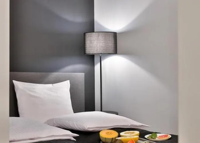 Saint Thomas Corner - By Upstairs Krasków