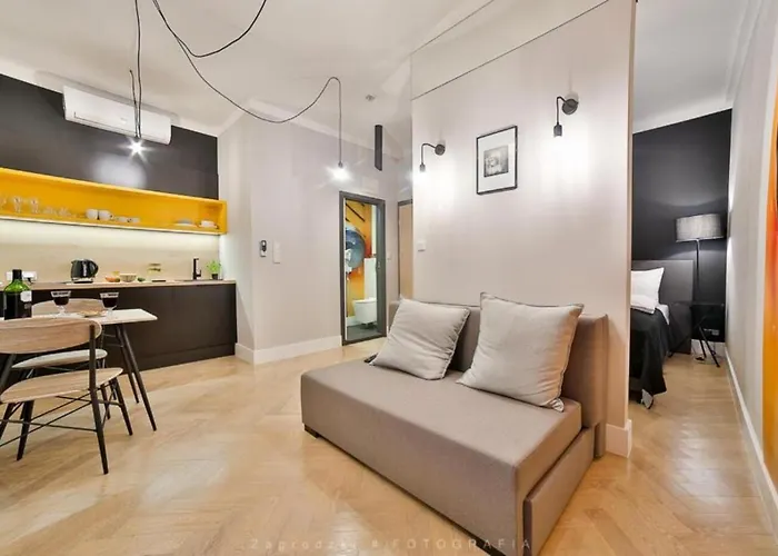 Saint Thomas Corner - By Upstairs