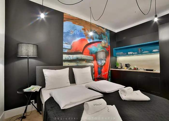 Saint Thomas Corner - By Upstairs Lejlighedshotel Kraków