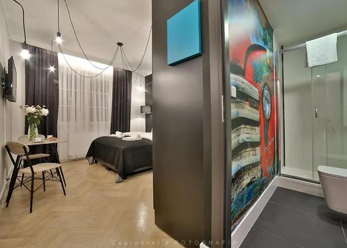 Saint Thomas Corner - By Upstairs Lejlighedshotel Kraków