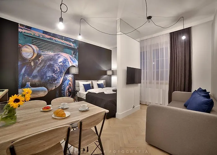 Saint Thomas Corner - By Upstairs 3*